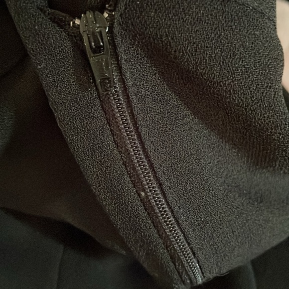 Size 12 100% polyester black skirt with sweeping front detail - Picture 6 of 6